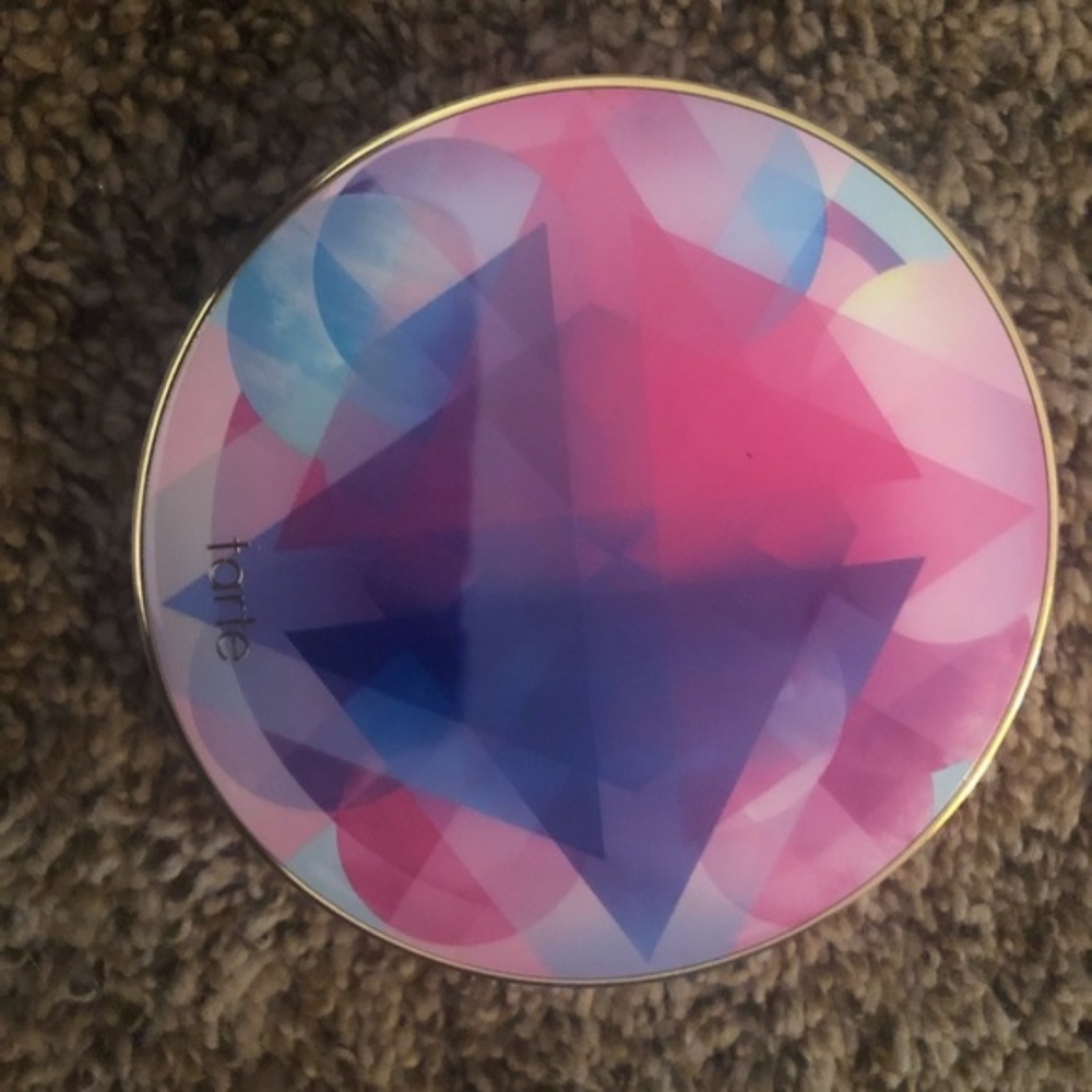 SALE - PRICE FIRM Tarte Make Believe In Yourself